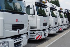 FTL and LTL trucks lined up ready to deliver